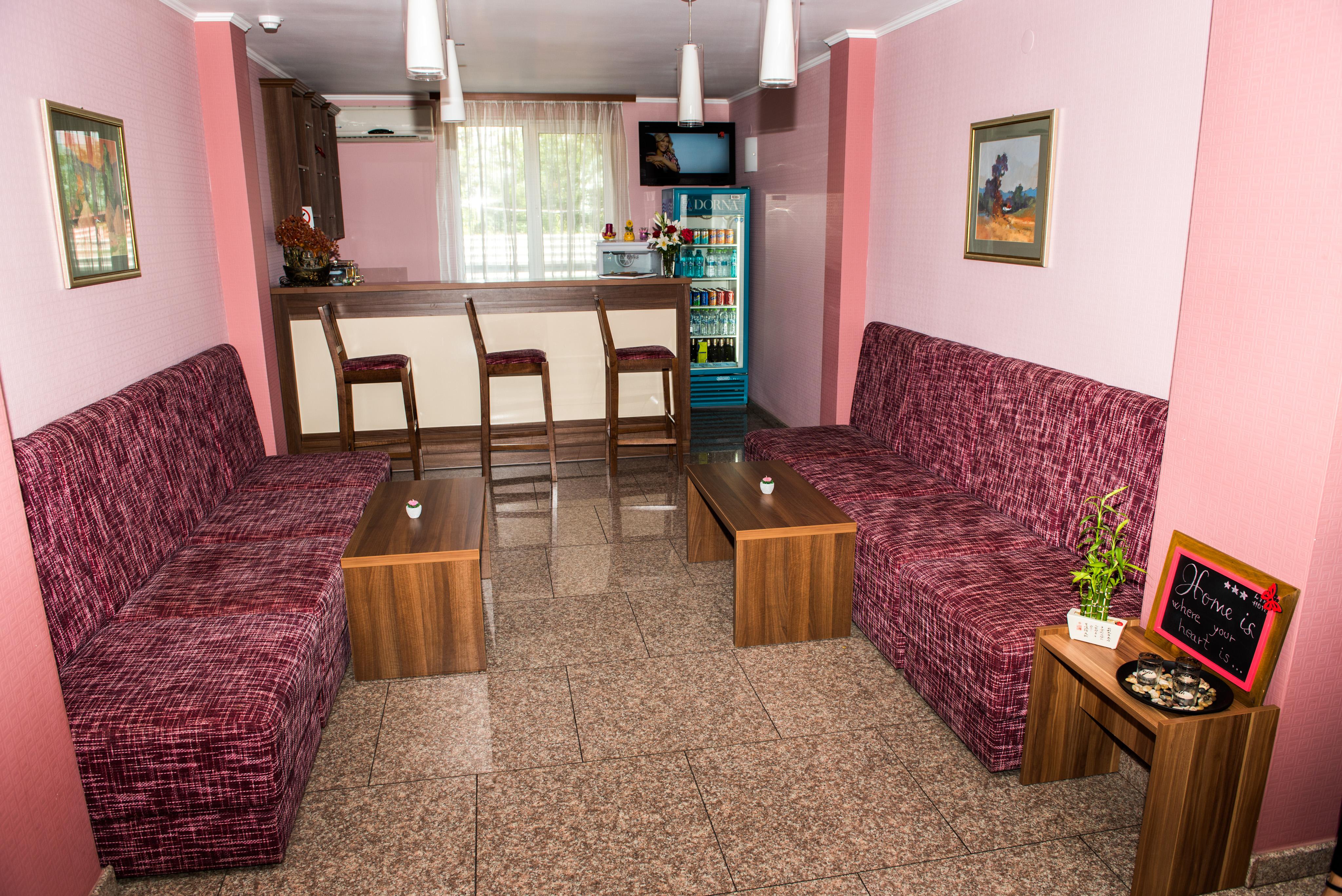 Hotel Lyra Oradea Extérieur photo