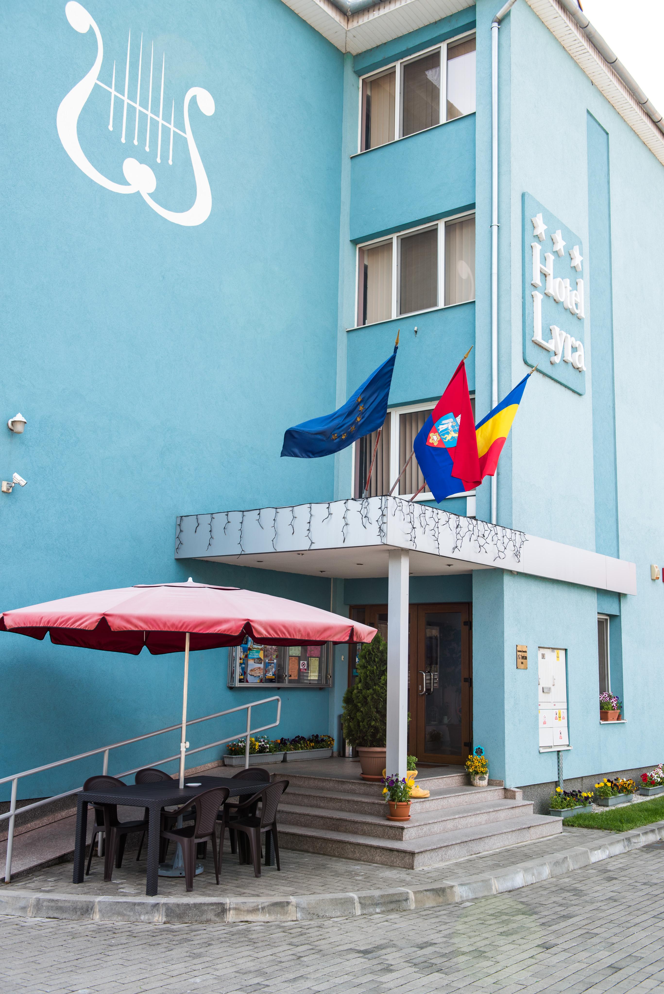 Hotel Lyra Oradea Extérieur photo
