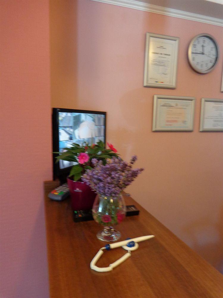 Hotel Lyra Oradea Extérieur photo